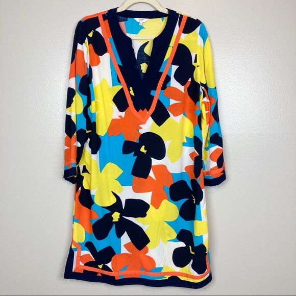 crown & ivy Dresses & Skirts - CROWN & IVY • Mod Style Abstract Print Tunic Dress
